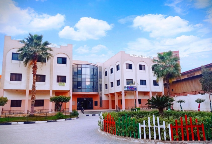  عزبة الوالدة بحلوان: بتوقيع شركة الأهرام للمقاولات العامة